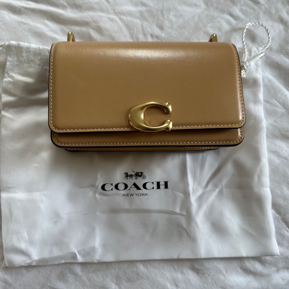 Bandit Crossbody Bag
